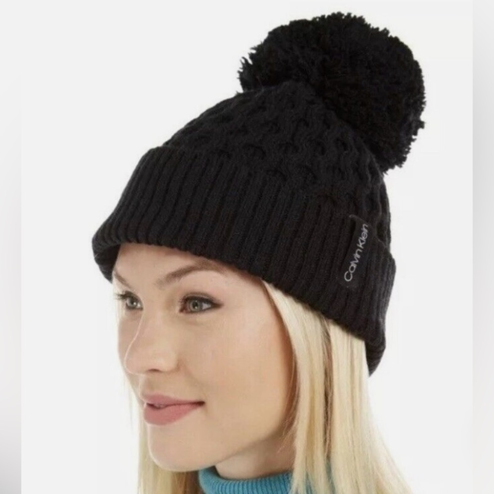 2 NWOT Women’s Knit Hats - Picture 2 of 7